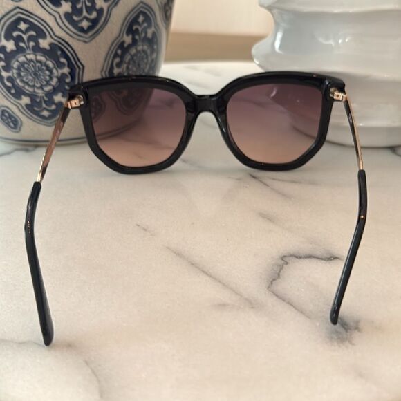 Quay Australia Women\'s Coffee Run 53mm Round Cat Eye Sunglasses ⭐️